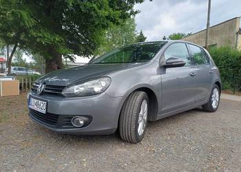 VW Golf VI Hatchback 1.6 TDI 105KM 2012r. 5-drzwi klimatronic tempomat
