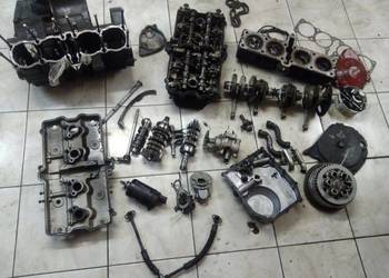 Suzuki GSX 750 R silnik części głowica cylinder wał R717