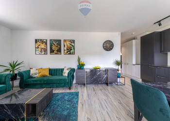 Stylowe 3-pokojowe mieszkanie z balkonem