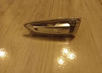 Opel kierunkowskaz w błotnik
