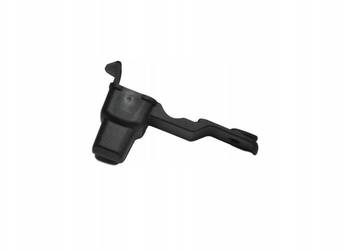 VOLVO XC60 II prawy odboj maski na blotniku OE 32219161