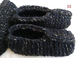 Zestaw:2 pary grubych, czarnych kapci z włóczki 38-42