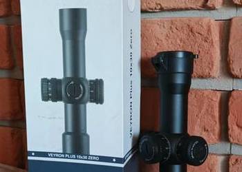 Vector Optics VEYRON Plus 10x30 Zero