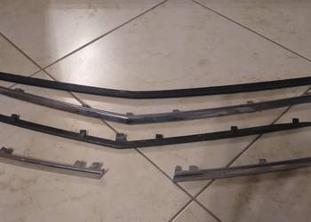 Listwa atrapy chłodnicy Mercedes C W204