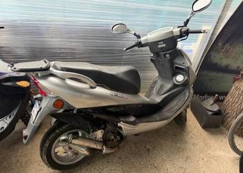 Syndyk sprzeda skuter KYMCO Bet&Win