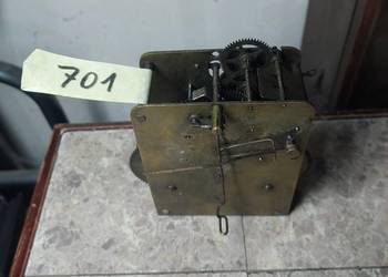 701 Mechanizm starego zegara ściennego HAU