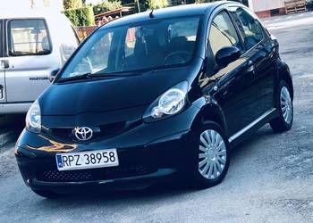Toyota Aygo / 1.0 VVT-i / KLIMATYZACJA / 5-drzwi / BLACK MAGIC !