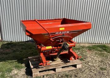 Rozsiewacz Rauch 800l