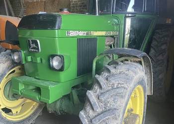 John Deere 2040