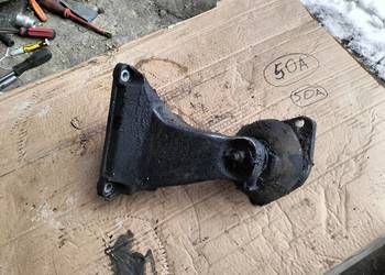 AUDI 80B4 80 B4 1.9TDI 1.9 TDI 8A0199308D ŁAPA SILNIKA + PODUSZKA