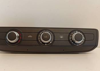 AUDI A1 82A PANEL KLIMATYZACJI 83A820047
