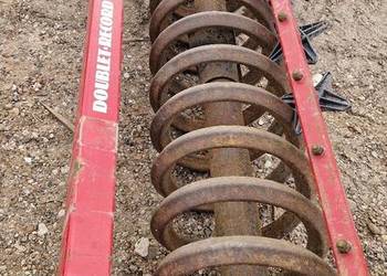 Wal spiralny jak rurowy czy pakera