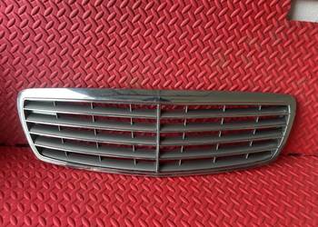 Grill / atrapa Mercedes E W211