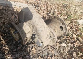 Zwolnica lewa/prawa ostrówek k162 ursus części