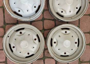 Fiat 126p st komplet felg 4szt w bdb stanie proste
