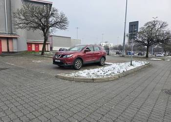 Nissan Qashqai 2 1.2 Stan idealny,Nowy akumulator,opony calkiem nowe wielos