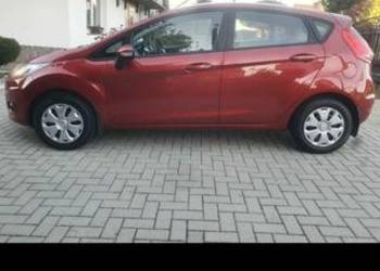 Sprzedam Forda Fiestę 2010