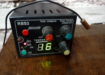 Regulator temp. RBS 3 z czujnikiem Pt100 Produkcja PRL