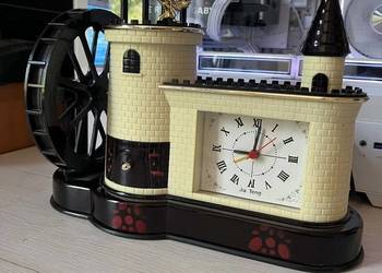 zegar kominkowy z ruchomym kołem wodnym i figurką Amorka
