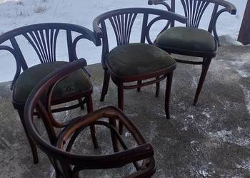 Krzesło krzesła gięte Thonet.