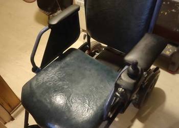 Wózek inwalidzki elektryczny