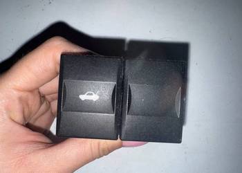 Przycisk otwierania klapy Ford Mondeo Mk3