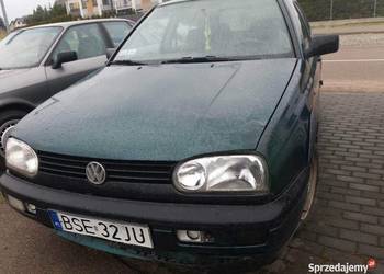 Volkswagen Golf 1.6 benzyna