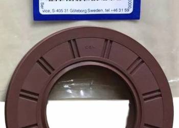 VOLVO S40 uszczelniacz prawej polosi automat OE 9495018 VOLVO S40 uszczelniacz prawej polosi automat OE 9495018