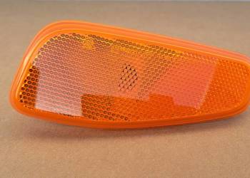 51953112 odblask błotnika przód prawy Jeep Renegade 2015–2023