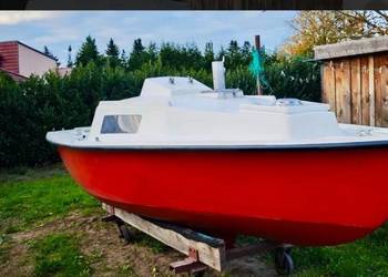 Łódź jacht żaglówka