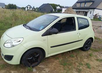 Renault Twingo 1,2 z uszkodzonym silnikiem