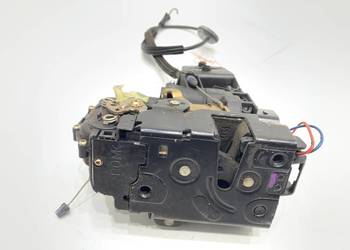 ZAMEK DRZWI LEWY PRZÓD VW PASSAT B5 FL Sedan/Limuzyna 00-05