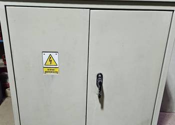 Skrzynka elektryczna stalowa 80x76x30