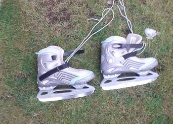 Łyżwy "hokejówki" 45