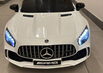 Samochód elektryczny Mercedes AMG GT