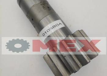 010580A Wałek obrotu Kubota KX019-4