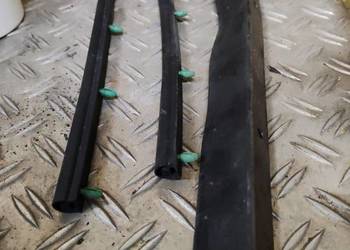 Uszczelka Fiat 500x maska zderzak