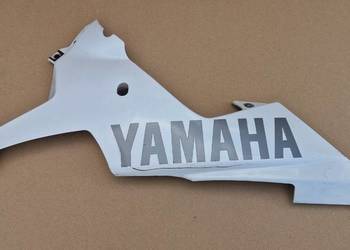 YAMAHA YZF R1 RN09 PŁUG BOK OWIEWKA OSŁONA LEWA