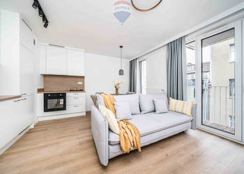 Kawalerka Poznań Garbary Pierwszy najem