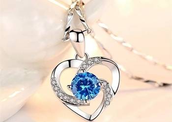 Naszyjnik serce wisiorek srebrny kolor niebieskie oczko cyrkonie