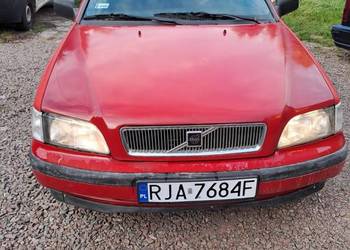 Sprzedam volvo v40 z gazem automat