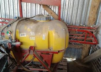 Opryskiwacz 300 l