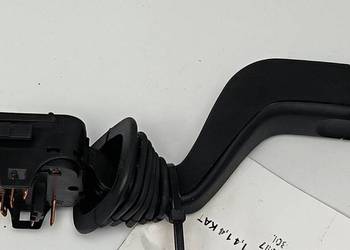 PRZYCISK OPEL CORSA B