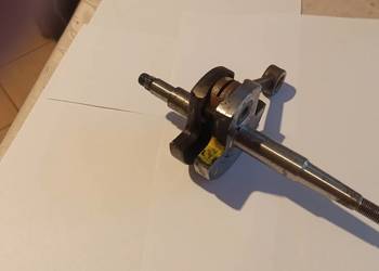 Oryginalny wał korbowy  do Komarka. -  Nowy