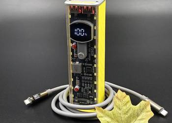 Powerbank 45W PD 28 000mAh (~104 Wh) 8×18650, 2×USB-C 2×USB-A + Kabel 240W