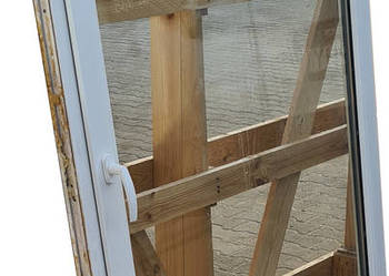 OKNA KacprzaK OKNO PCV 124X142 Używane Plastikowe