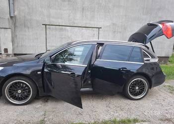 Opel Insignia Sports Tourer 2010