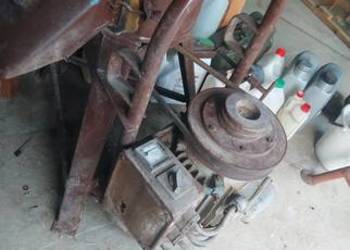 Śrutownik bąk 2workowy z silnikiem