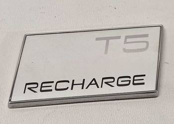 VOLVO XC40 EMBLEMAT RECHARGE T5