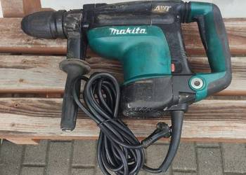 Młotek udarowy wiercaco kłujący Makita uszkodzony
